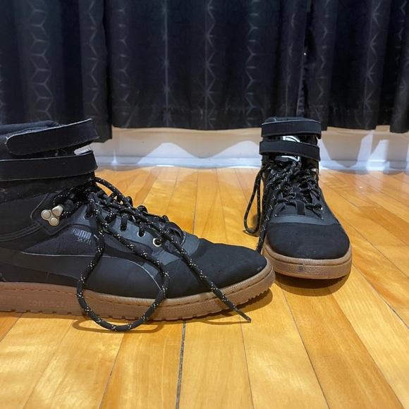 Puma Sneakers - Picture 2 of 5